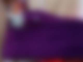 Live cam show with Emmasexxy - Horney on TeamSkeetLive