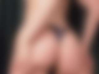 KattiKiss's Live Sex Cam Show