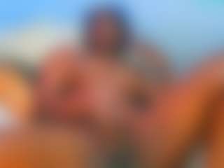 Live cam show with prettylilly95 - Gray Eyes on Latina Girls