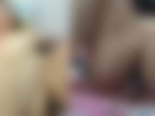 Live cam show with SweetXL - Belly on livesuperchat.net