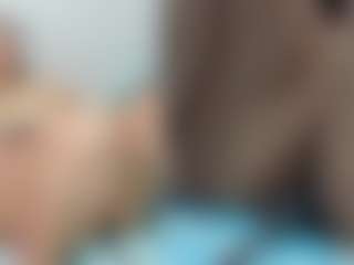 Live cam show with SweetXL - Facial Piercings on Camsoda