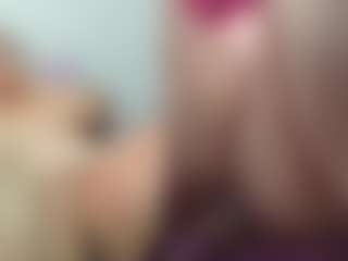 Live cam show with SweetXL - Red Hair Young Adult on xheatlive.com