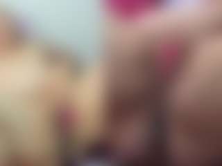Live cam show with SweetXL - Interactivetoy on Camsoda