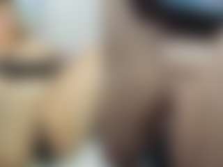 Live cam show with SweetXL - Playdildo on Camsoda