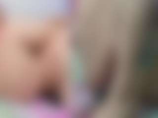 Live cam show with SweetXL - Smoking on Streamer API