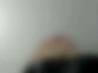 Live cam show with AmyKolbold33 - Thin on Adult Interactions