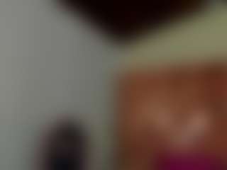 AmyKolbold33's Live Sex Cam Show