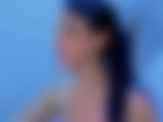AmyKolbold33's Live Sex Cam Show