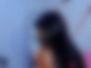 AmyKolbold33's Live Sex Cam Show
