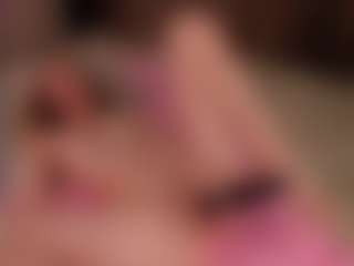 Live cam show with Rosie - Control on Camming Site