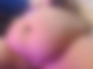 Live cam show with samybellys - Eating Pussy on SquirtSoMuch