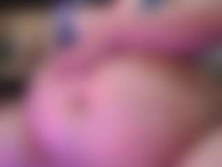 Live cam show with samybellys - Strapon on SxyPornLive