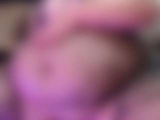 samybellys MILF webcam performer live streaming