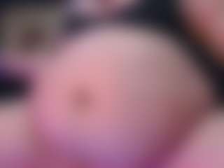 Live cam show with samybellys - Chubby on Milfs Live