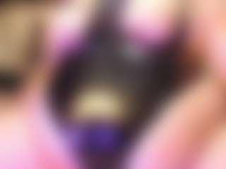 Live cam show with samybellys - Belly on LiveSexCams6