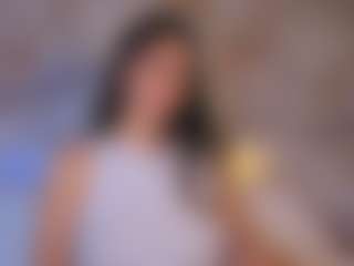 Live cam show with Cristal-Heart - Rubia on dropp.cam