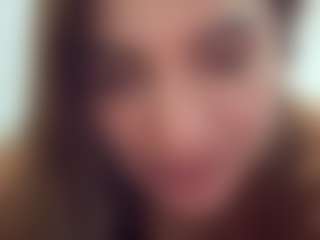 Live cam show with Lunabum - Athletic Tease on Streamer API