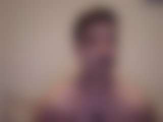 Live cam show with ROBERX7 - Brown Eyes on Gym Cam Girls