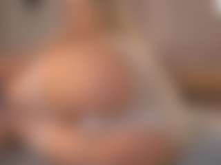 Live cam show with Spring-Day - Moaning on Camsoda