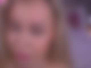 Live cam show with Spring-Day - Raven Hair on TeamSkeetLive