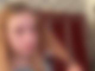 Live cam show with AlisMoona - Ukrainian on SmokeAndPoke | united states