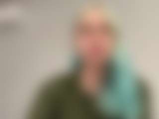 AlisMoona's Live Sex Cam Show