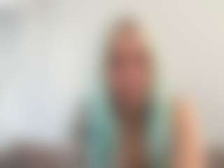 AlisMoona's Live Sex Cam Show