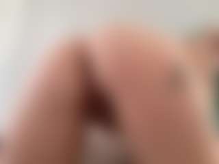 Live cam show with AlisMoona - Ukrainian on Milfs Live | united states