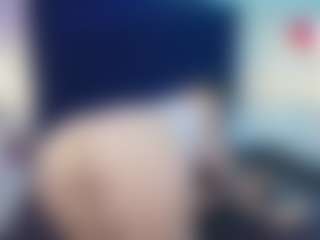 Live cam show with Milu-balmer - American Petite on Camsoda | colombia