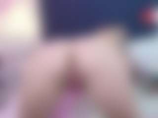 Live cam show with Milu-balmer - Normal on boobsie.com