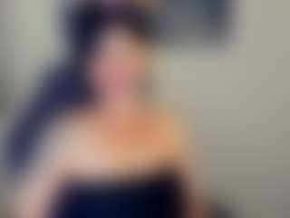 Live cam show with Sara - Femdom on Hubzter Live