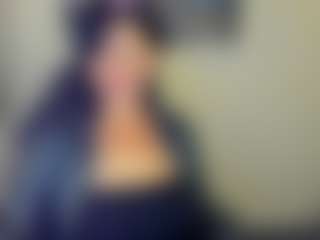 Live cam show with Sara - Solo on AdultVida.com