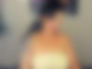 Live cam show with Sara - Roleplay on Dare Cams