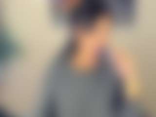 Live cam show with Sara - Boots on camgirlchat.live