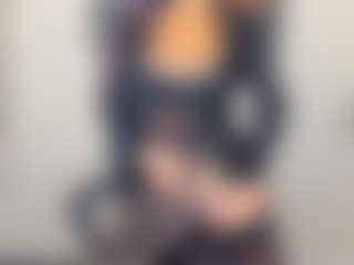 Live cam show with Sara - Granny Lovense on MyBangCams