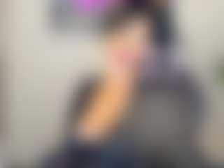 Live cam show with Sara - Granny Big Ass on CamwithHer