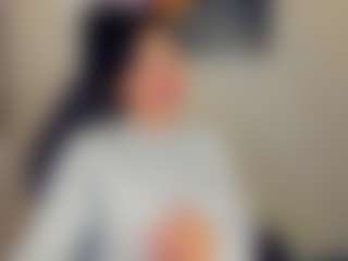 Live cam show with Sara - Brown Hair MILF on xxxlivecams.org