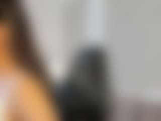 desireee-e's Live Sex Cam Show