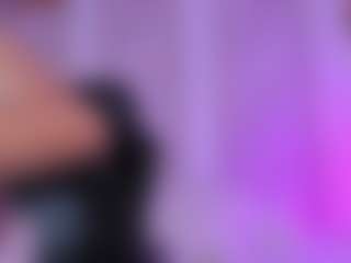desireee-e's Live Sex Cam Show