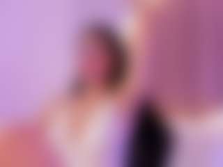desireee-e's Live Sex Cam Show
