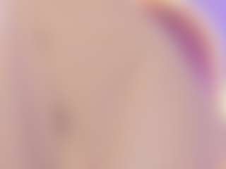 desireee-e's Live Sex Cam Show
