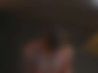 Live cam show with GwynHornsby - Moaning on Chatstar