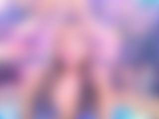 Live cam show with Deliah - Young Adult on Mixed Magazine Live