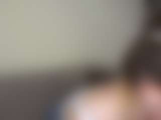 Live cam show with Lana - Cumslut on Stripli.com