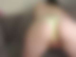 Live cam show with Lana - Cumslut on livesexfox.com