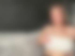 Live cam show with RachelBlinks - Granny Brown Hair on Cam Slut