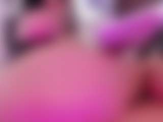Live cam show with valeria-jade - Colombia on Uber Horny
