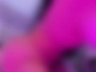 Live cam show with valeria-jade - Nails on Mixed Magazine Live