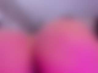 Live cam show with valeria-jade - Curly Hair on sexytreat.net
