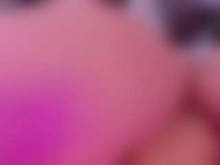 Live cam show with valeria-jade - Nails on Camsoda